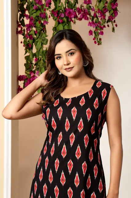 Morpankh Ikat Sleeveless Co-ord — close-up of the print and neckline
